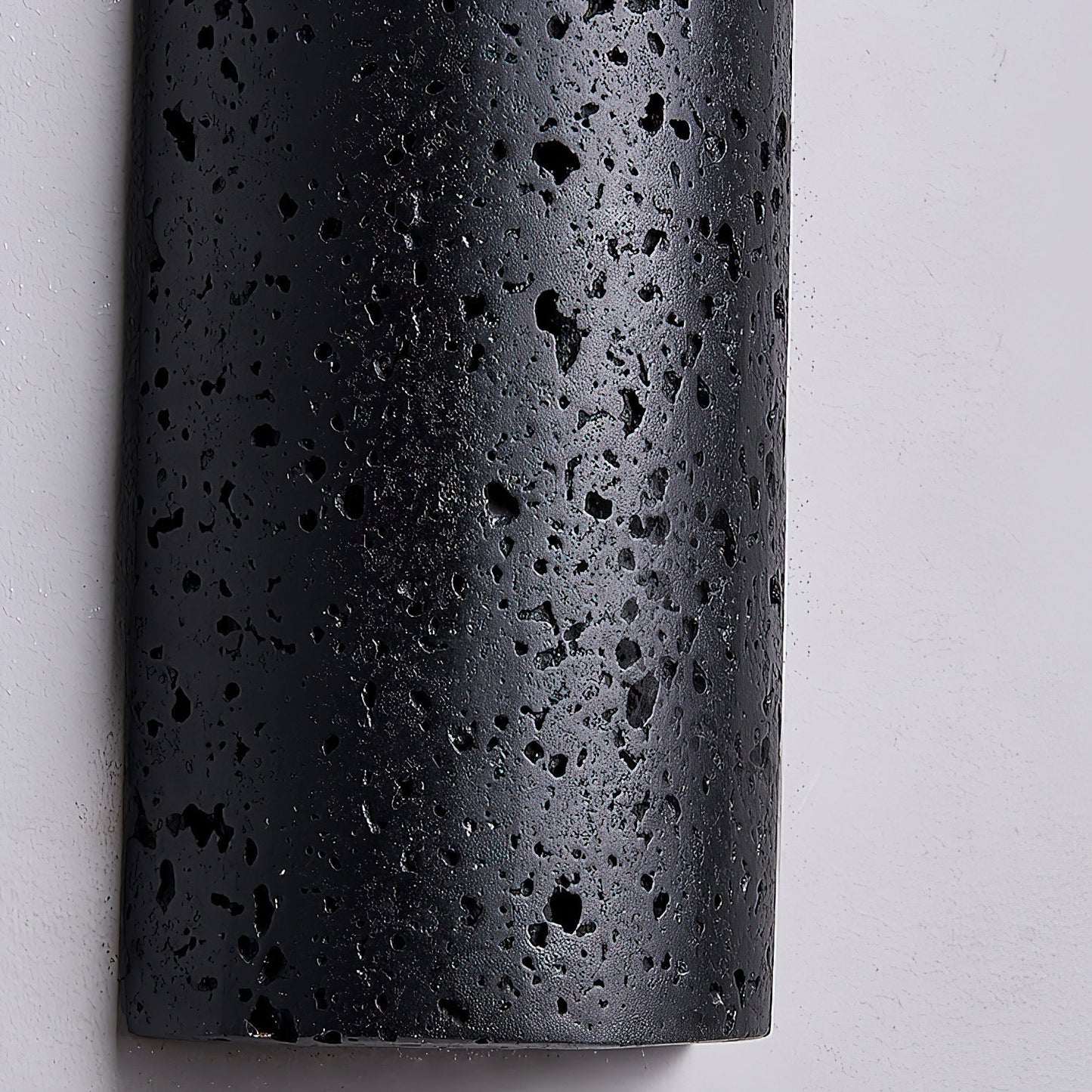 Hobart Wall Lamp
