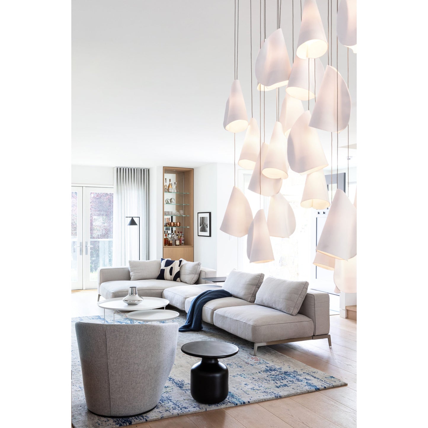 21 Thin Porcelain Pendant Lamp