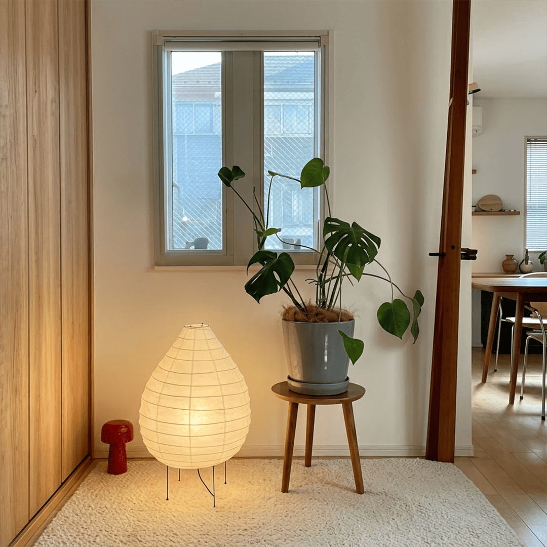 Akari 22N Table Lamp