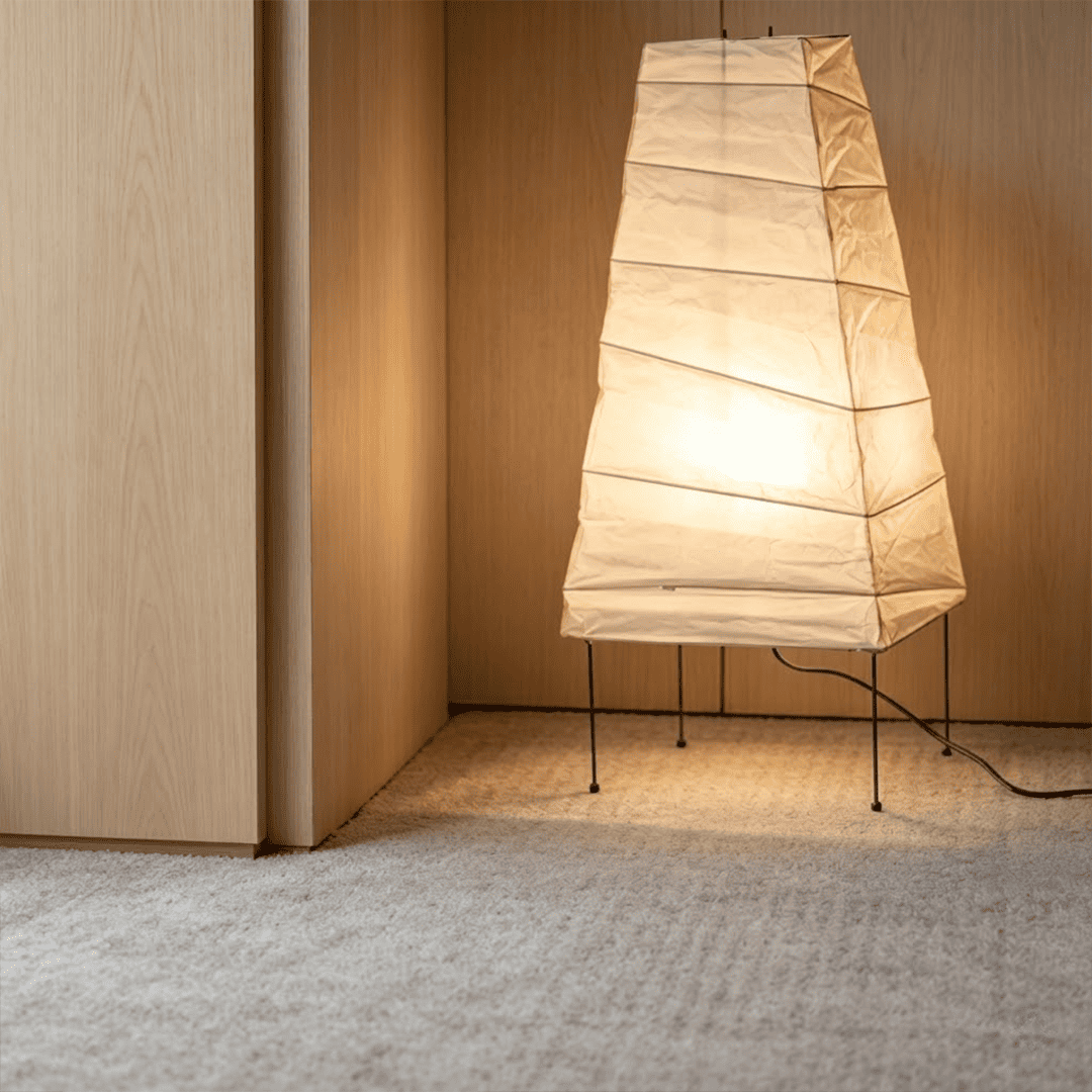 Akari 4N Washi Paper Slim Iron Frame Table Lamp