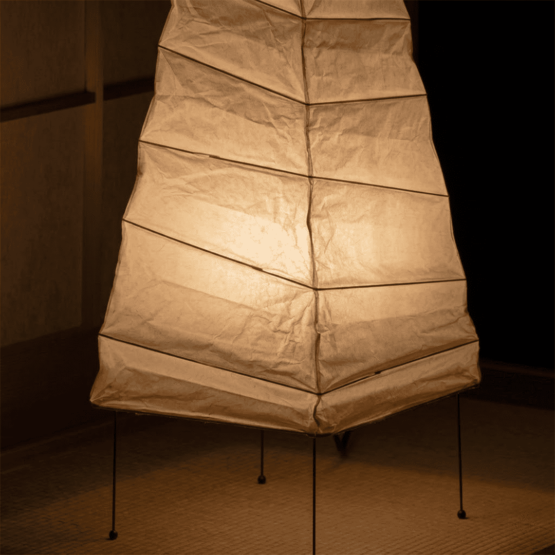 Akari 4N Washi Paper Slim Iron Frame Table Lamp
