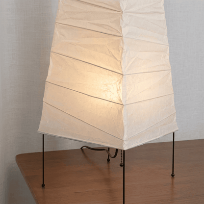 Akari 4N Washi Paper Slim Iron Frame Table Lamp