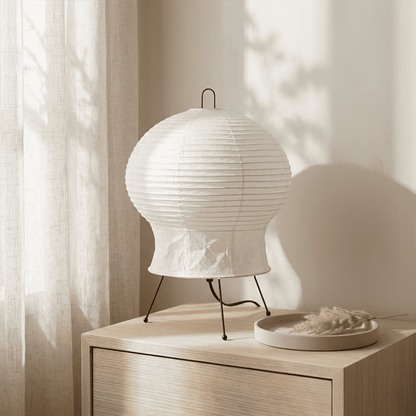 Akari 2N Washi Paper Tripod Table Lamp