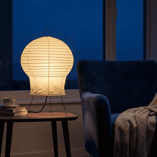 Akari 2N Washi Paper Tripod Table Lamp