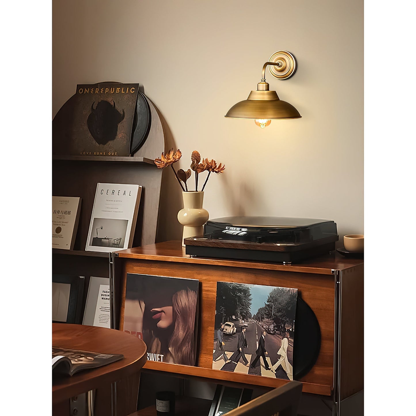 Aldorno Wall Lamp
