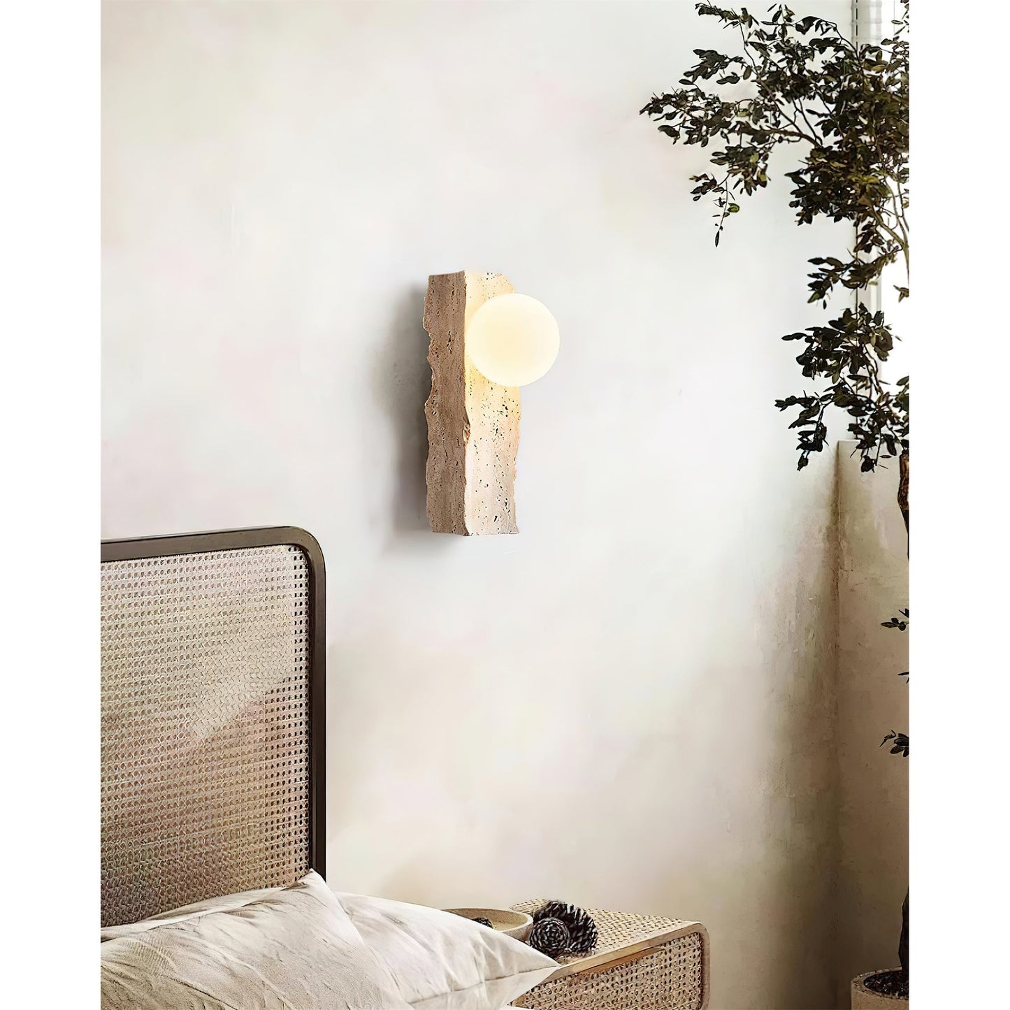 Aureum Wall Lamp