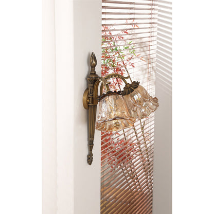 Benson Wall Lamp