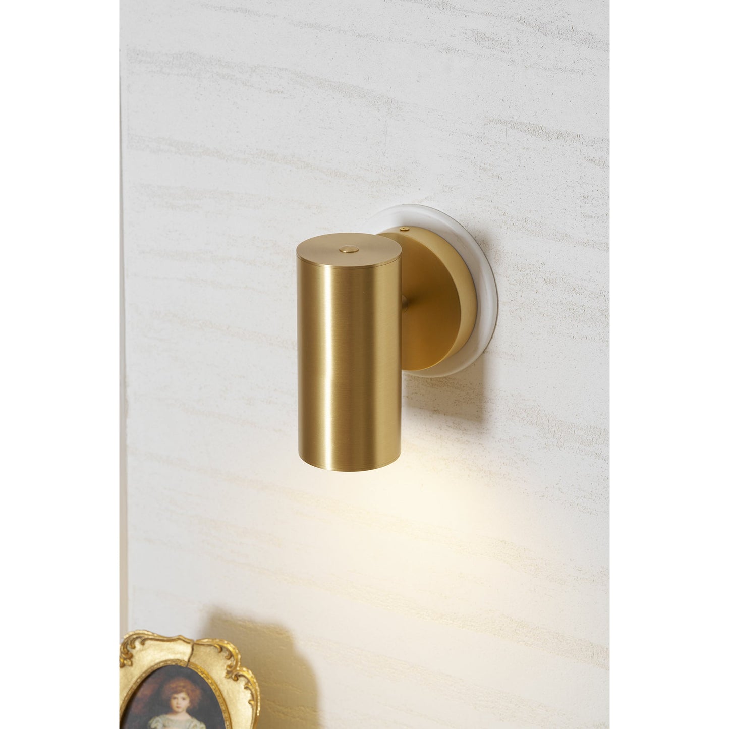 Champeaux Sconce