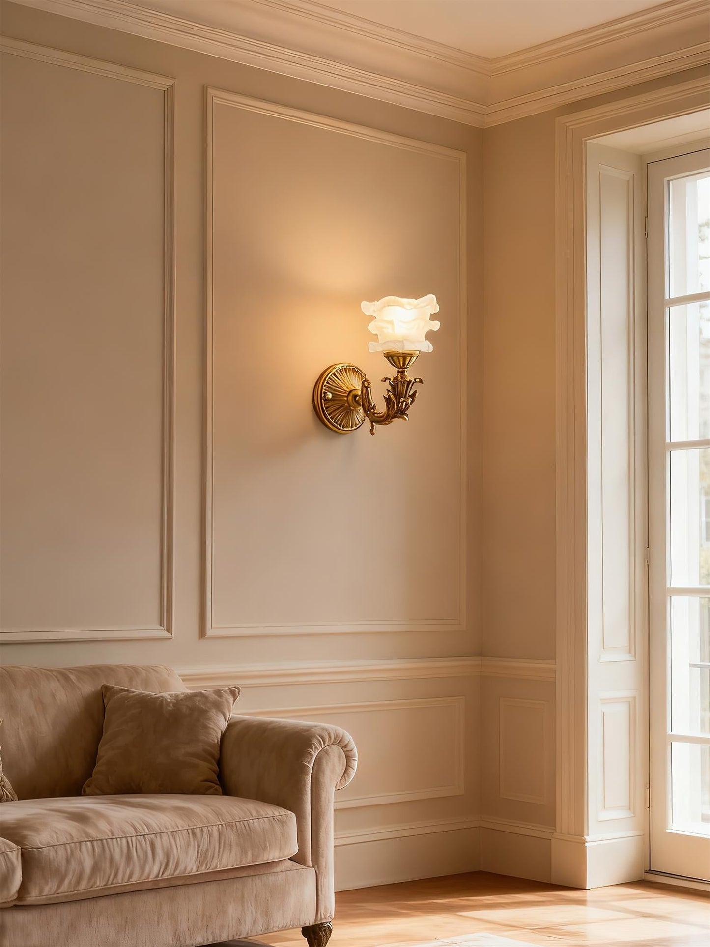 Darwin Wall Lamp