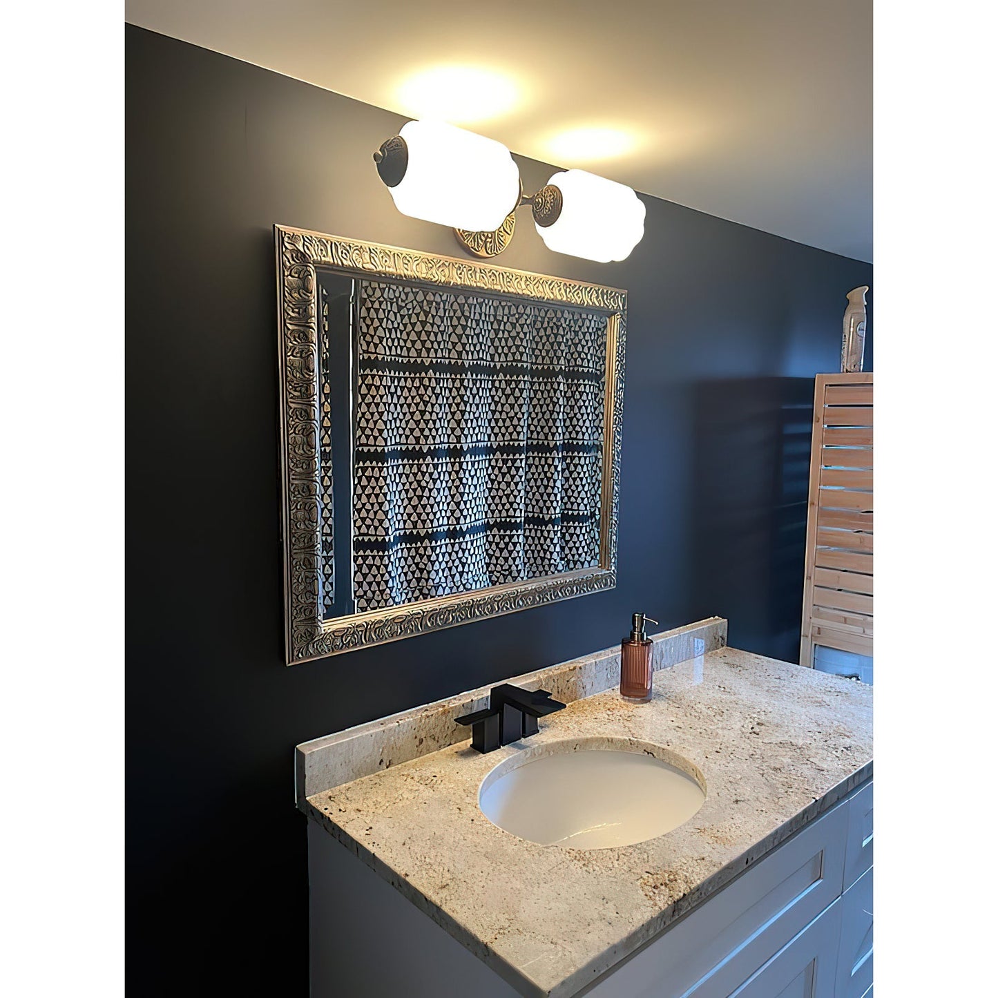 Eloise Scallop Glass Sconce