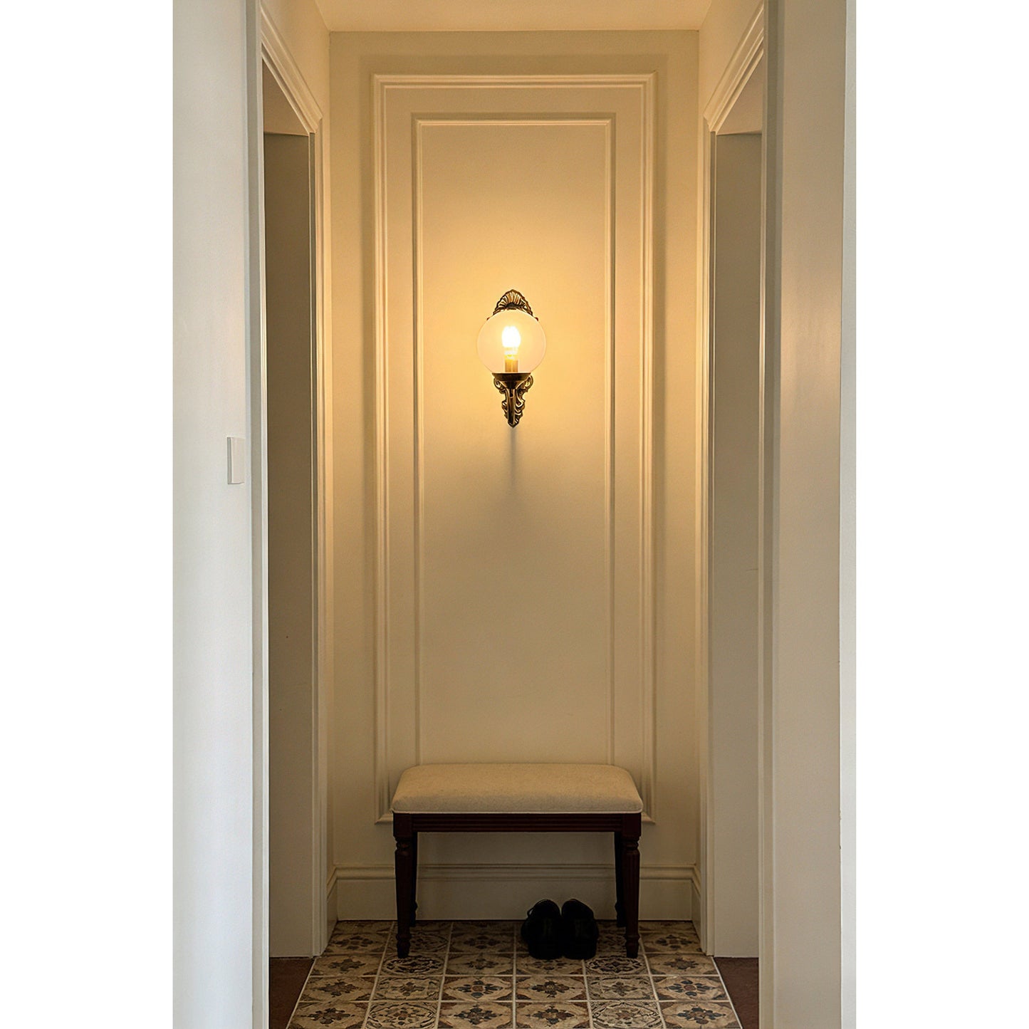 Evelyn Glass Wall Lamp