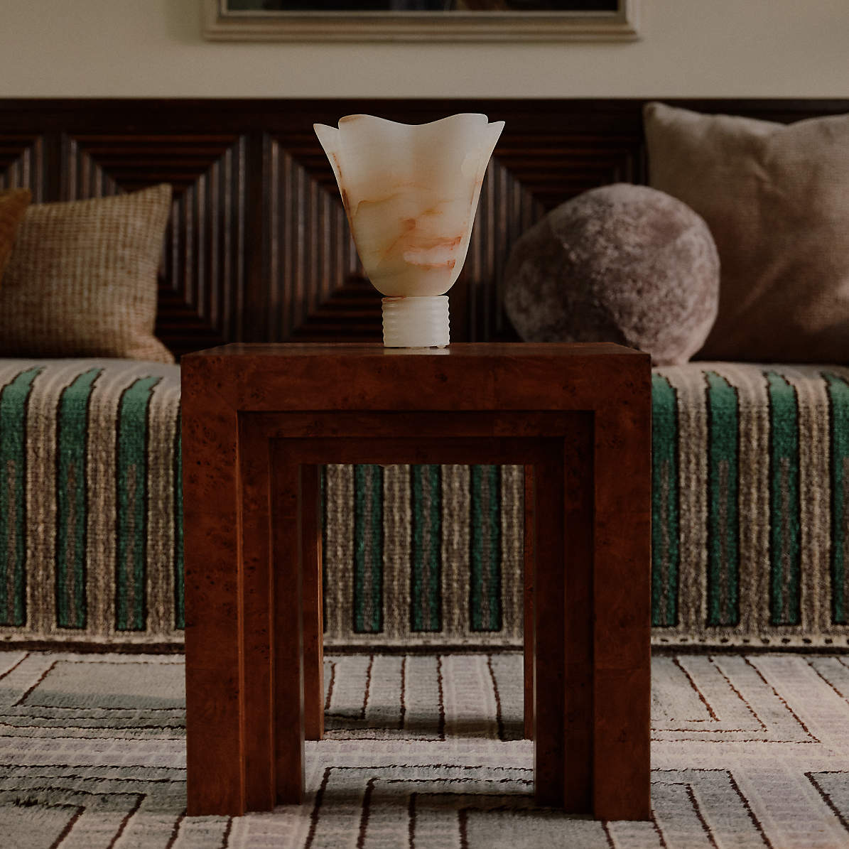 Fleurissant Table Lamp