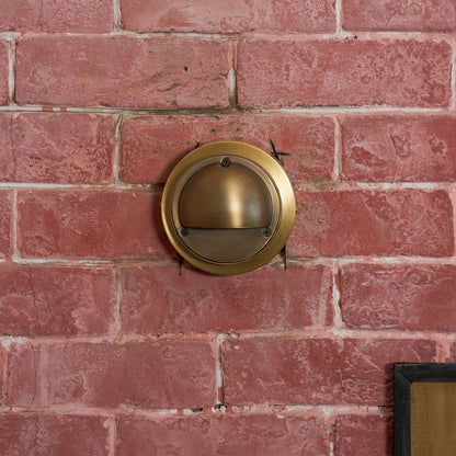 Hardy Wall Lamp