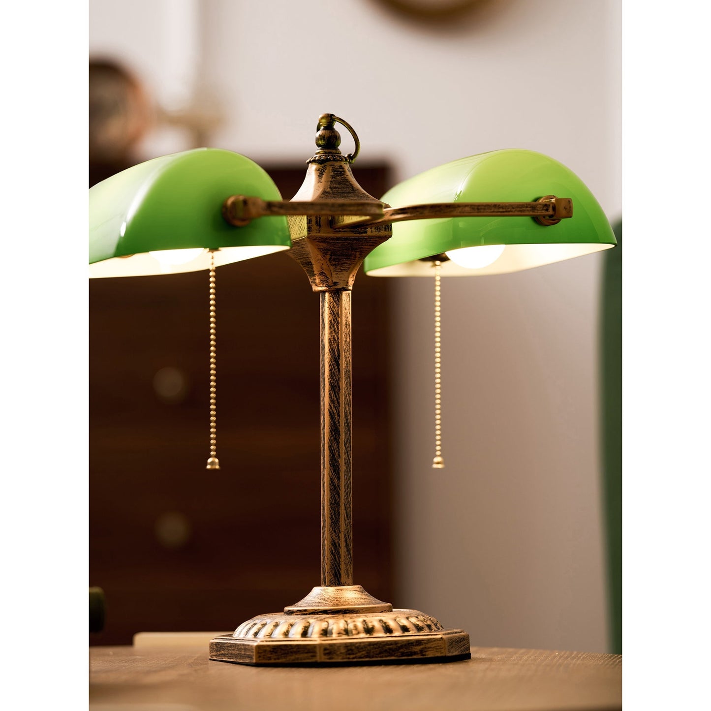 Cambridge Twin Library Table Lamp