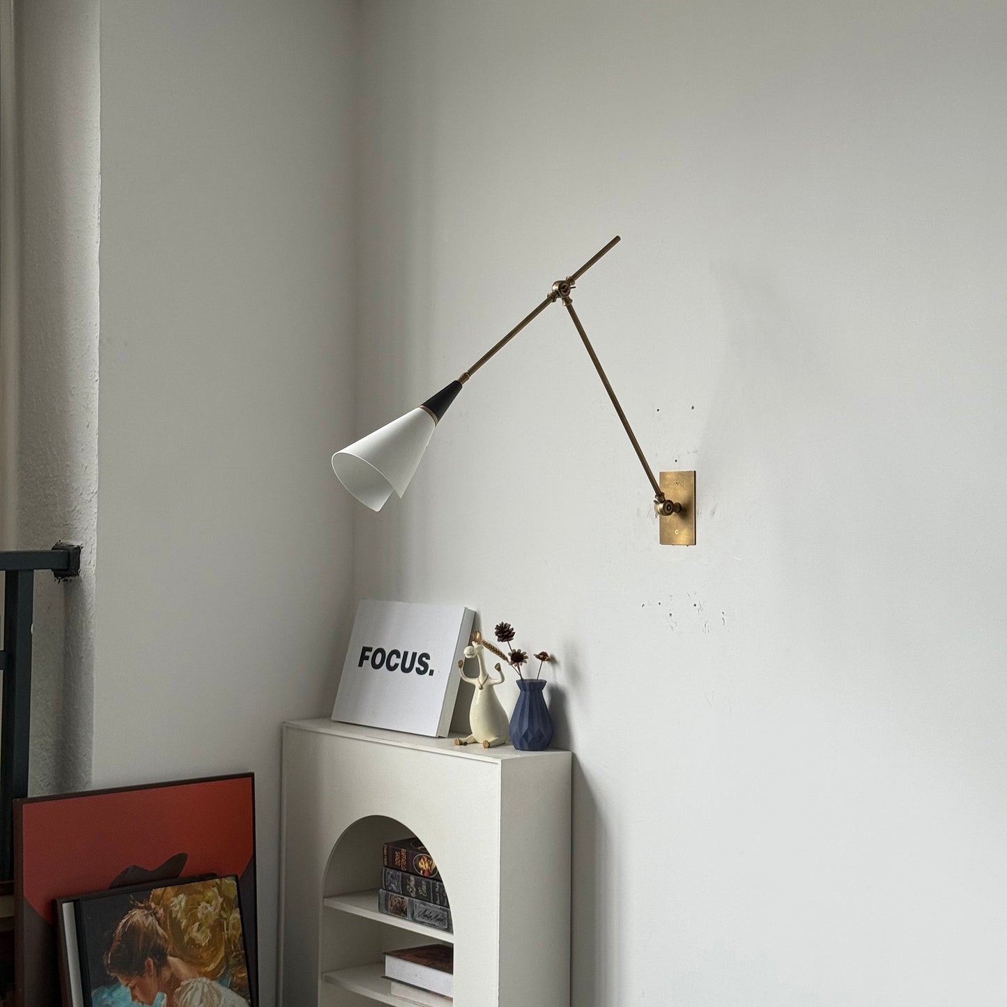 Magari Wall Lamp