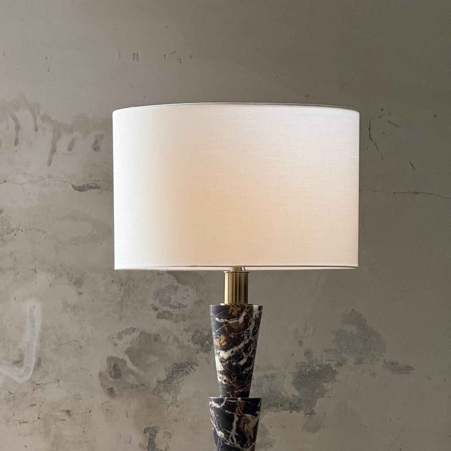 Nizwa Marble Floor Lamp