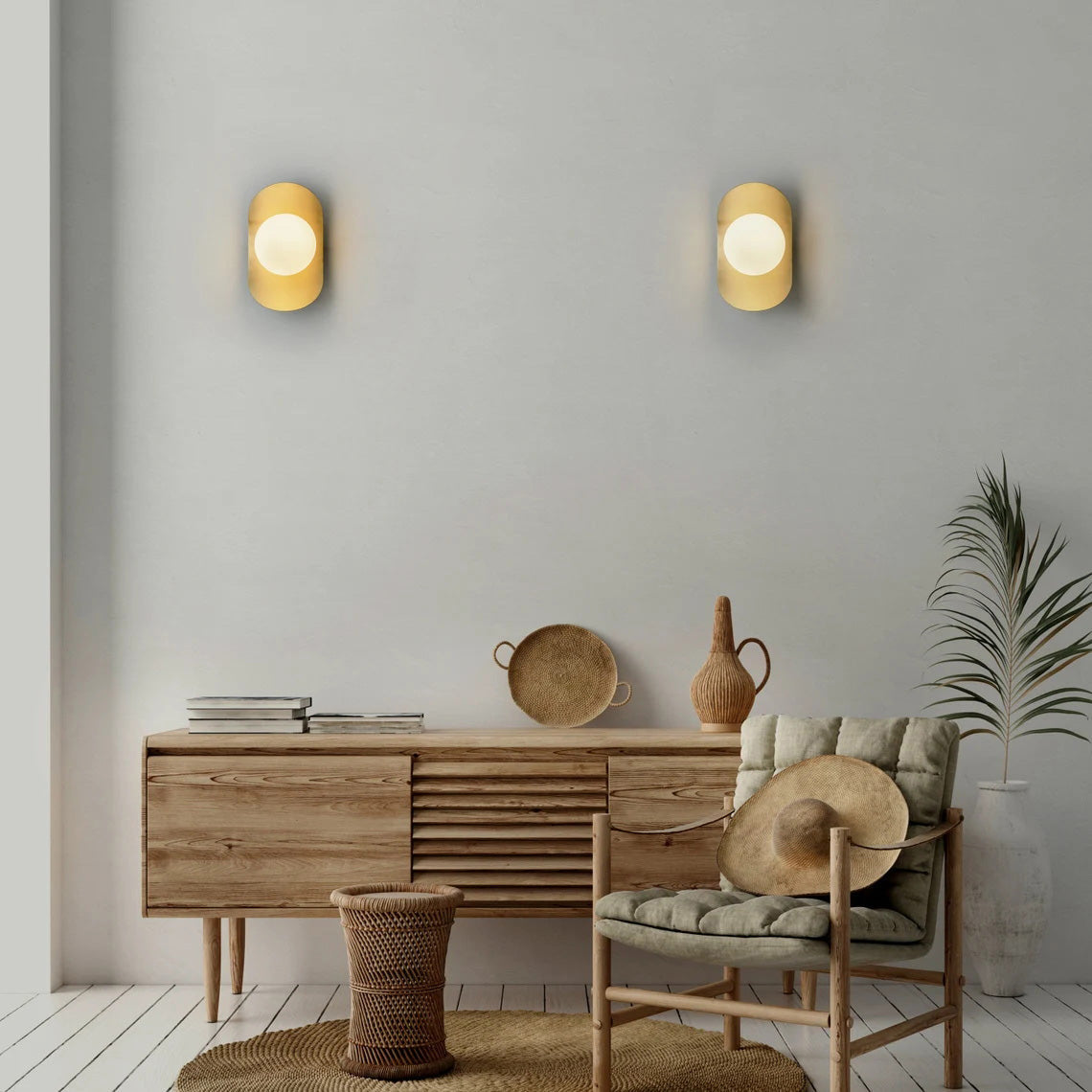 Nouvel Wall Lamp