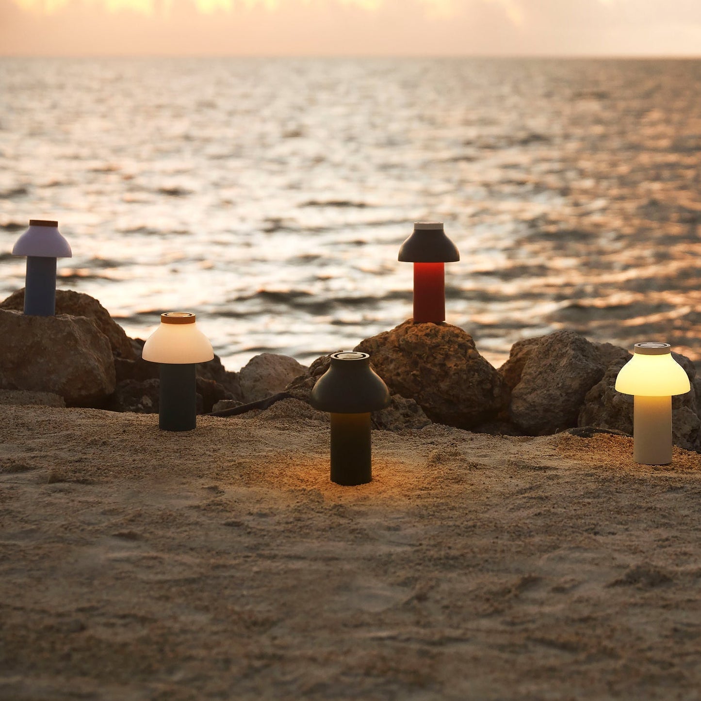 PC Portable Table Lamp (Built-in Battery)