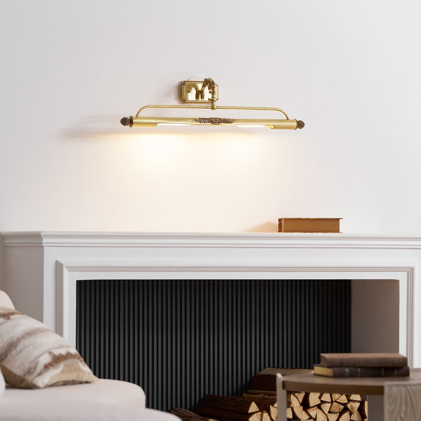 Pania Brass Wall Lamp