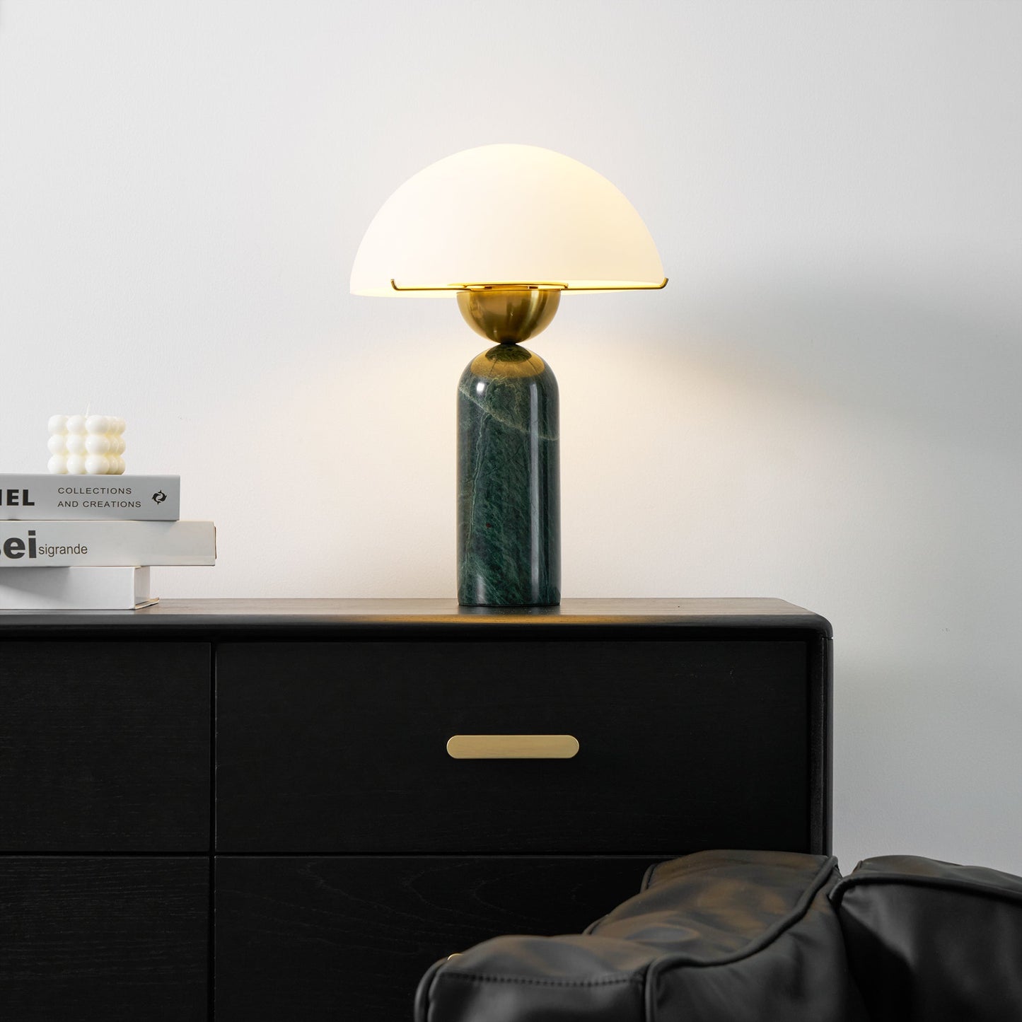Peono Alabaster Table Lamp