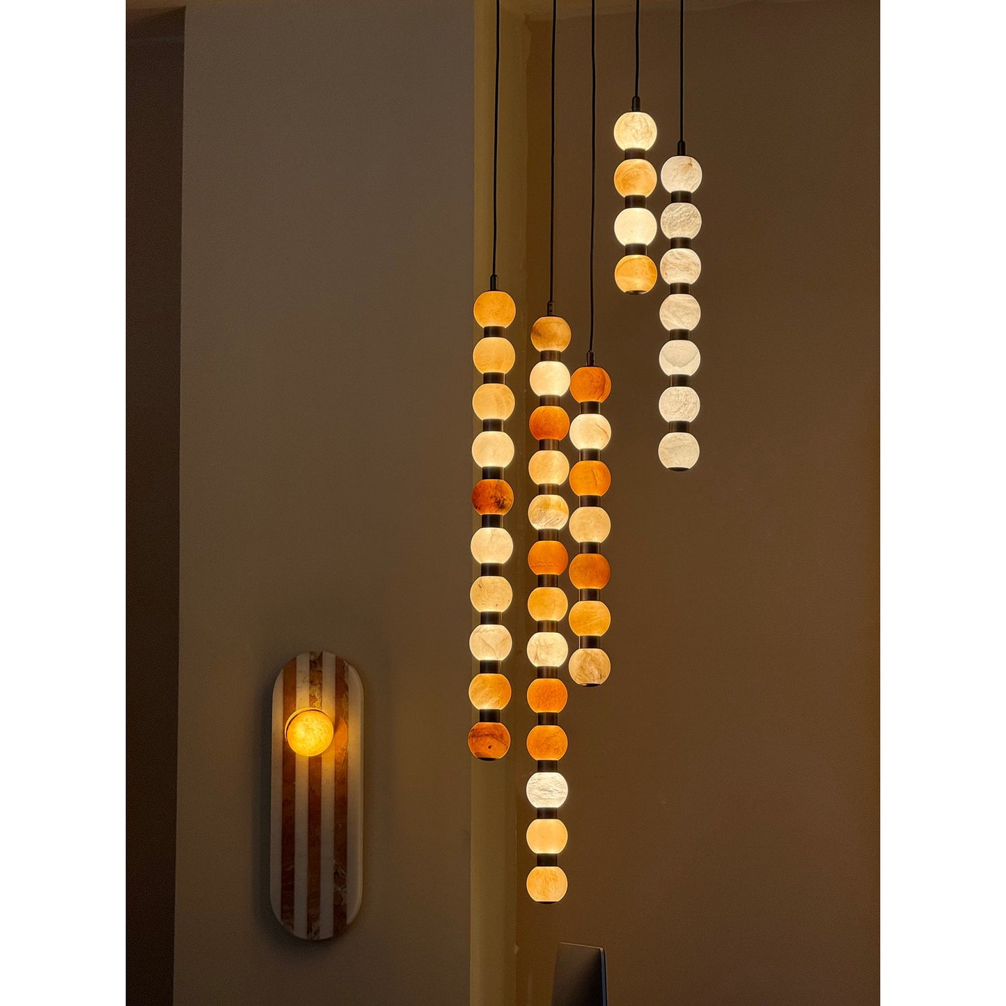 Perle Alabaster Pendant Lamp