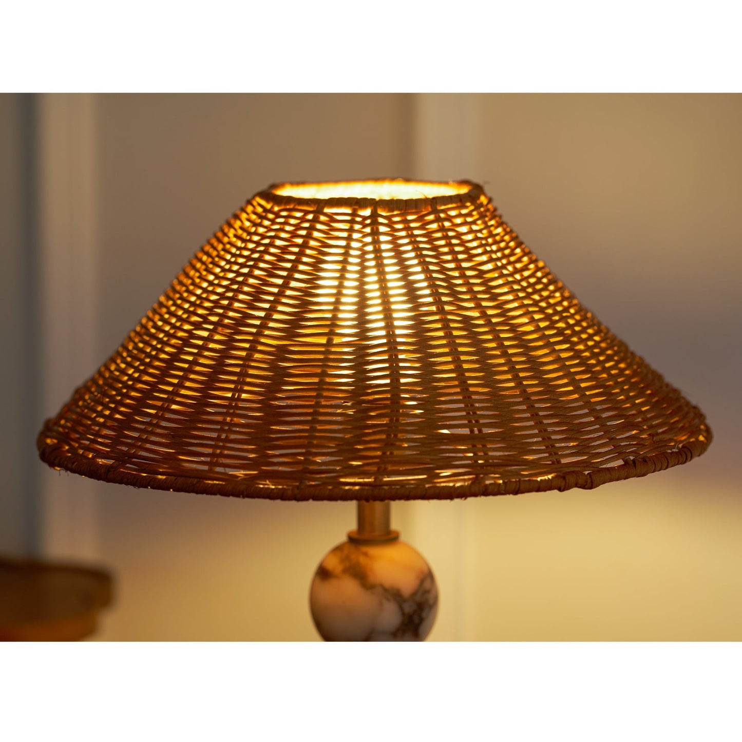 Rattan Marble Table Lamp