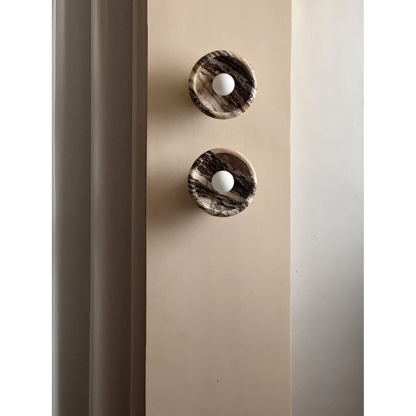 Piedra Marble Wall Lamp