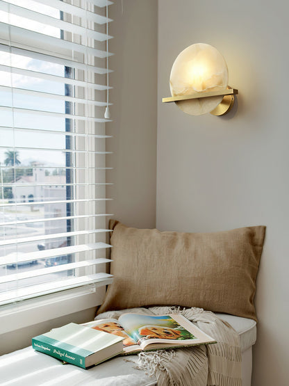 Savion Alabaster Wall Lamp