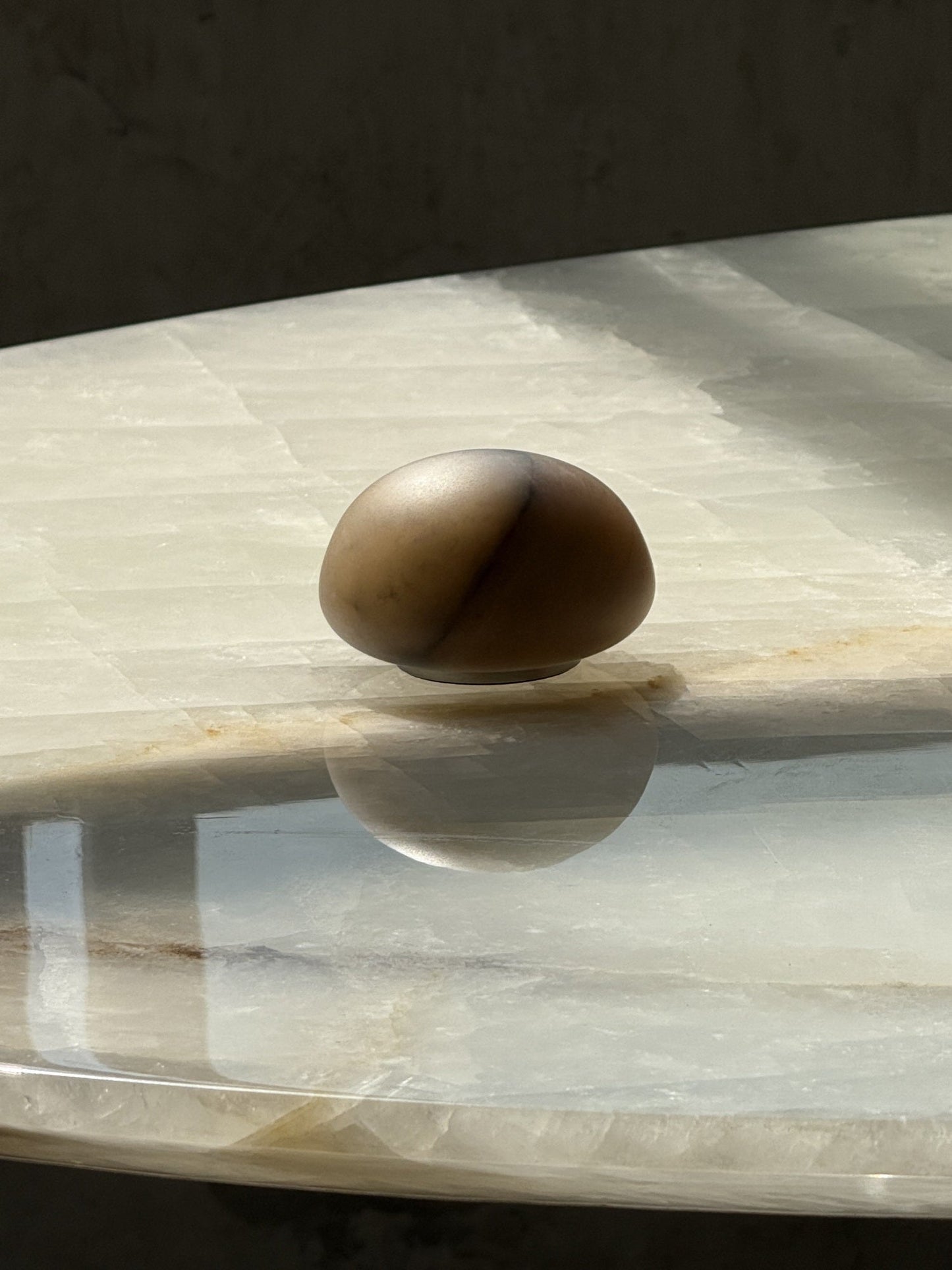 Alabaster Petite Portable Lamp (Built-in Battery)