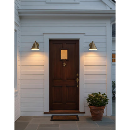 Traatten Wall Lamp