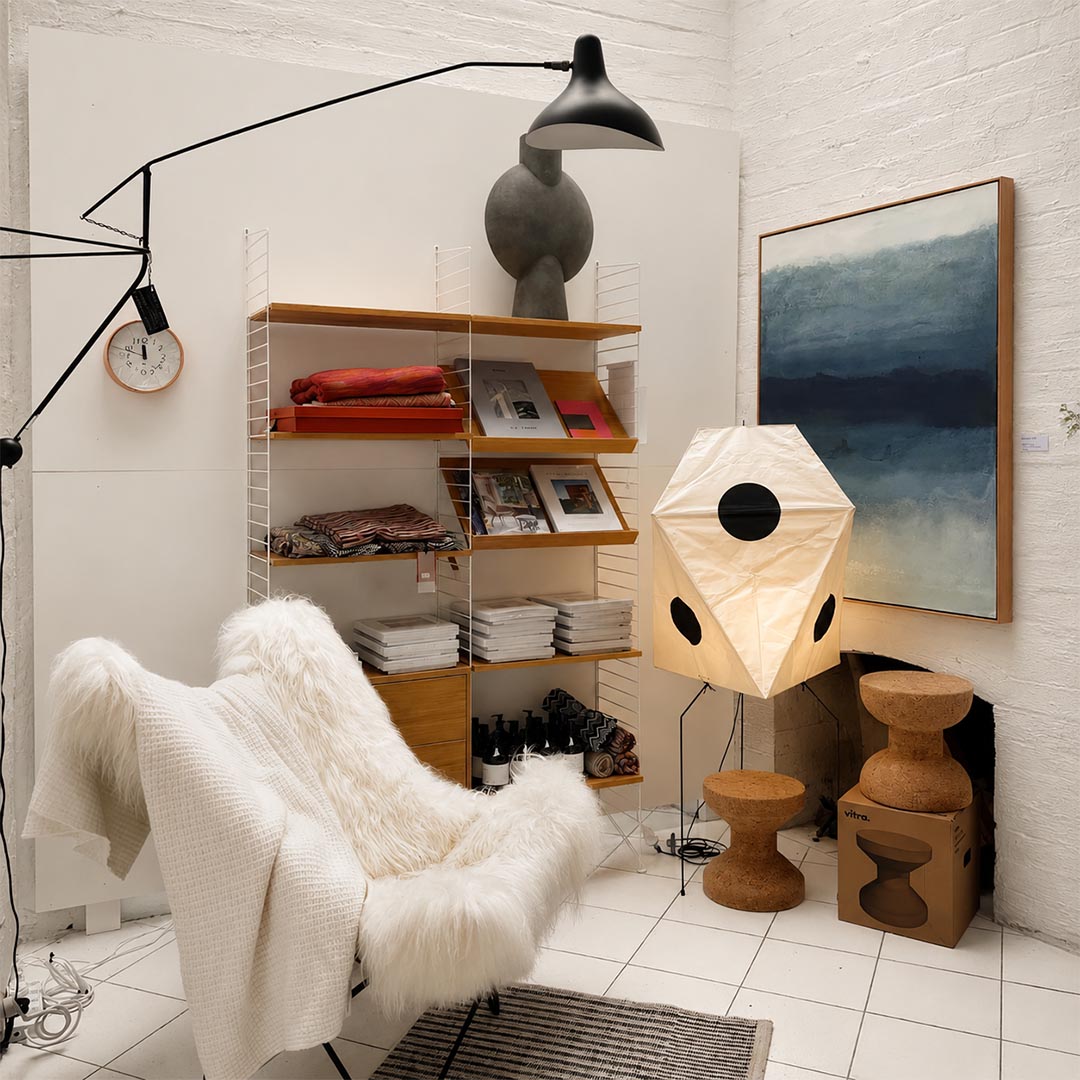 Akari UF3-Q Washi Paper Floor Lamp