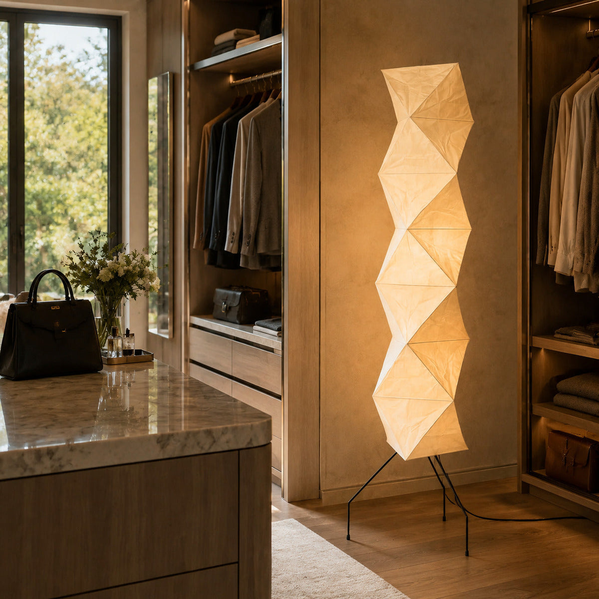 Akari UF4-L8 Floor Lamp