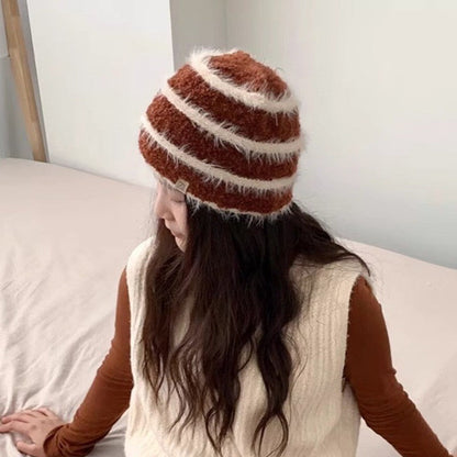 Elowen Striped Plush Beanie