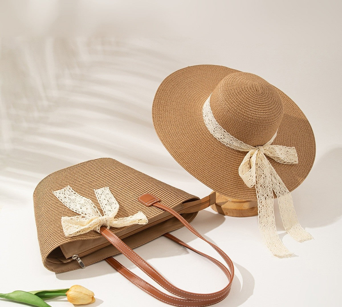 solara-straw-hat-_-tote-set-28_06f18a62-6921-4a54-acf1-6a5d550d40c2.jpg