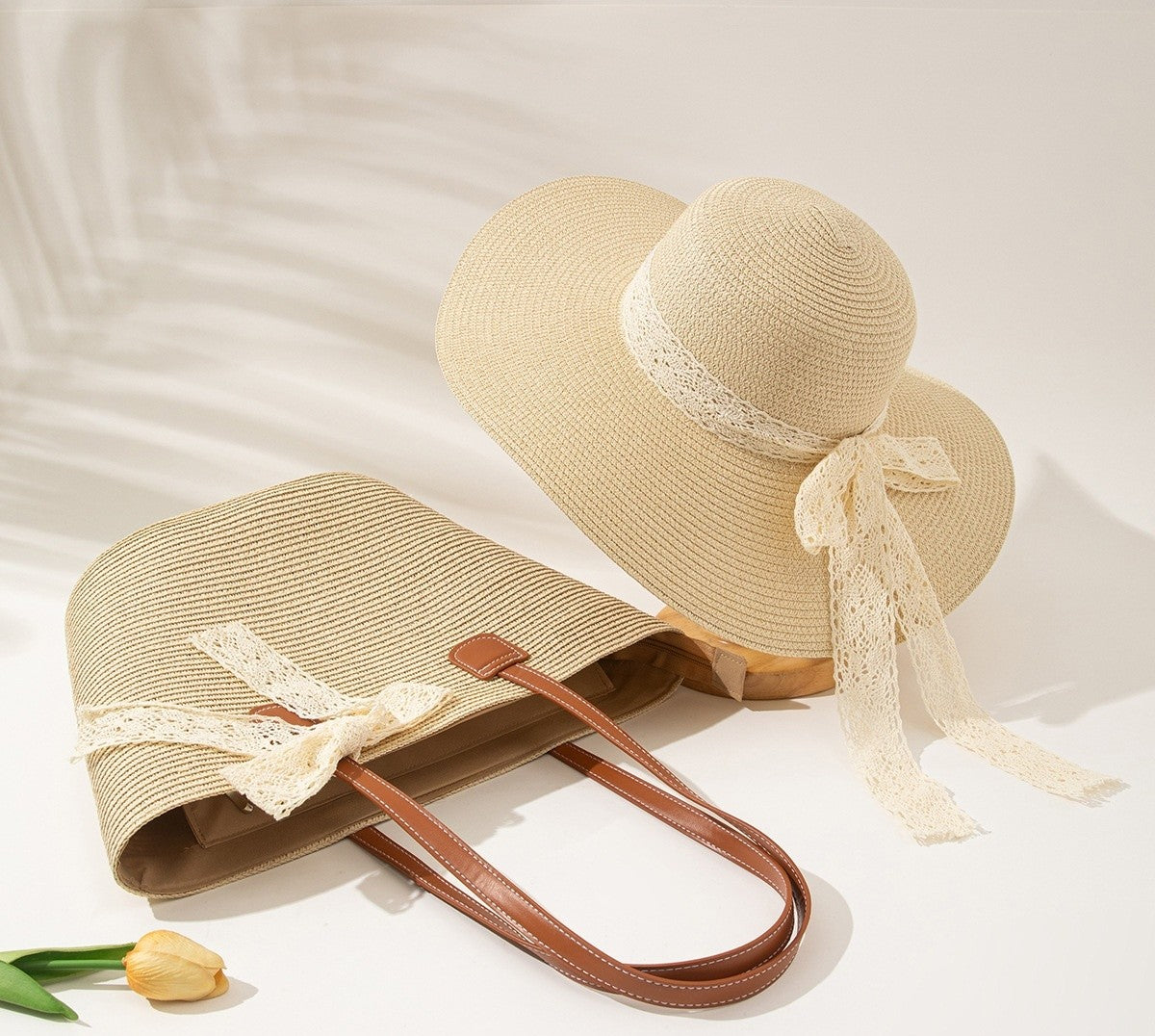 solara-straw-hat-_-tote-set-29_7553cb07-76d3-4d67-b7a4-98252b641b09.jpg