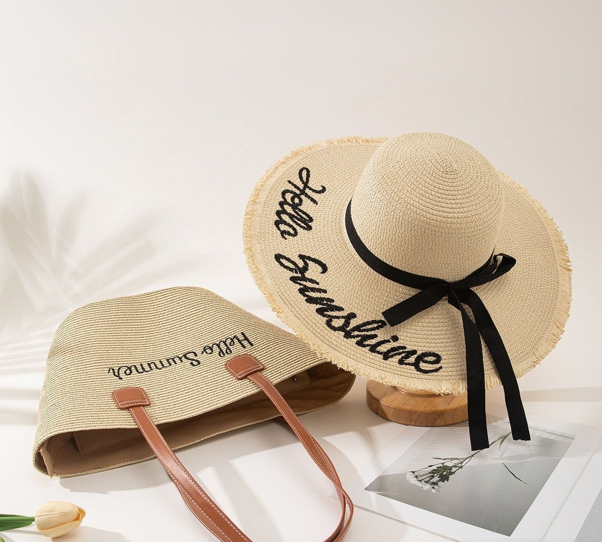 solara-straw-hat-_-tote-set-32_963eecc2-ae99-40b5-a5f3-46cb495a421e.jpg